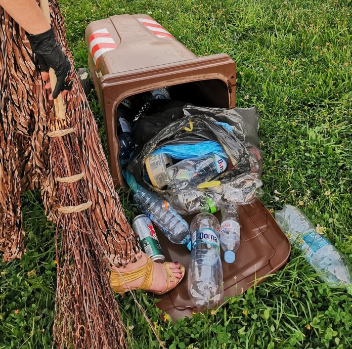 plastic dreot 2021